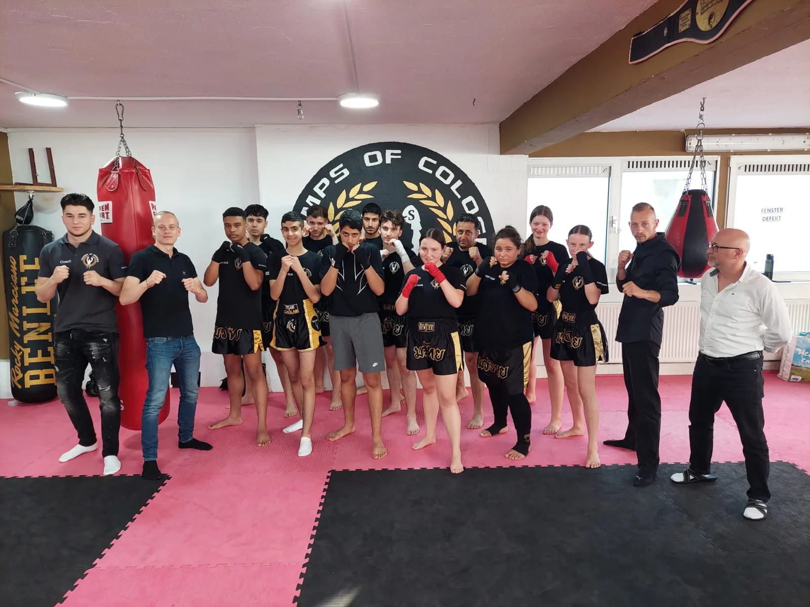 Mitglieder von Champs of Cologne in der Trainingshalle